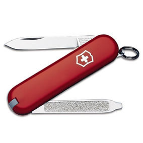 Blade; nail file with screwdriver; key ring attachment (stainless); tweezers; toothpick Blade; nail file with screwdriver; key ring attachment (stainless); tweezers; toothpick