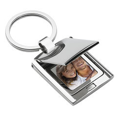 Chrome finish Keychain that can take a small photo with flip top Chrome finish Keychain that can take a small photo with flip top