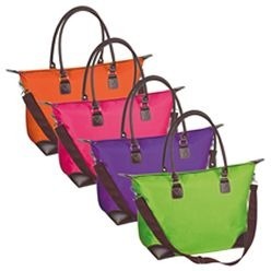 Modern Overnight Bag with 2 PU carry handles; shoulder strap; inner zipper compartment; made of 190T Nylon Modern Overnight Bag with 2 PU carry handles; shoulder strap; inner zipper compartment; made of 190T Nylon