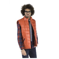 Montana Men: Material 100% Polyester cire 210 Tafeta 65 gsm.Lining 100% Polyester 210 Tafeta 65 gsm .Wadding 100% Polyester 100gsm. Quilted body warmer. Two zipped pockets. Same colour lining. Windproof. Waterproof Montana Men: Material 100% Polyester cire 210 Tafeta 65 gsm.Lining 100% Polyester 210 Tafeta 65 gsm .Wadding 100% Polyester 100gsm. Quilted body warmer. Two zipped pockets. Same colour lining. Windproof. Waterproof