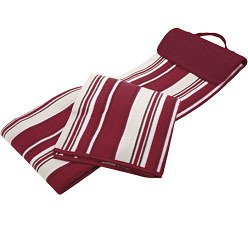 160g fleece Blanket with PVC backing; rolls up with a carry handle 160g fleece Blanket with PVC backing; rolls up with a carry handle