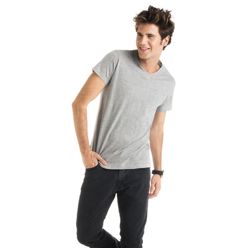 Samoyedo V-Neck; 155 gsm; Material 100% cotton Heather grey 85% cotton 15% viscose single jersey 4 layer neck side seams short sleeve v-neck t-shirt reinforced neck and shoulder seams Samoyedo V-Neck; 155 gsm; Material 100% cotton Heather grey 85% cotton 15% viscose single jersey 4 layer neck side seams short sleeve v-neck t-shirt reinforced neck and shoulder seams