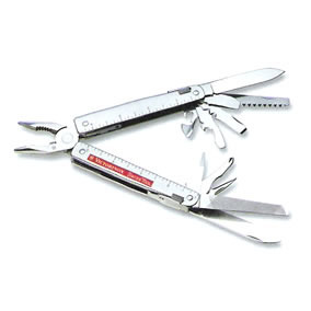 Pliers; screwdriver 2mm; screwdriver 3mm; wire cutter for wire up to a hardness of 40 Hrc; screwdriver 5mm; cap lifter; screwdriver 7.5mm; normal blade; scissors; belt cutter; metal saw; wood saw; rea.... Pliers; screwdriver 2mm; screwdriver 3mm; wire cutter for wire up to a hardness of 40 Hrc; screwdriver 5mm; cap lifter; screwdriver 7.5mm; normal blade; scissors; belt cutter; metal saw; wood saw; rea....