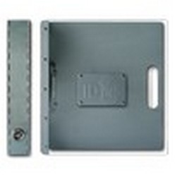 Gain your clients confidence and respect with the fashionable and convenient A4 aluminium and Perspex Portfolio folder. With its 2.5mm brandable clear Perspex and 1mm thick aluminium construction this folder is designed for easy distribution and durability. The selection of 16, 20 , 30, 40, 50 and 65mm round or D-rings will aid in obtaining that perfect fit to awe colleagues and clients alike.