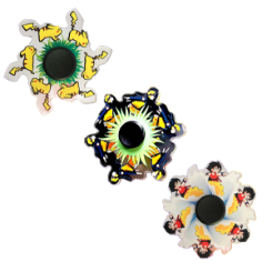 Animated Fidget Spinner, Beautifully animated: the running effect CANNOT be seen directly by the naked eye, you need to use a mobile phone camera to capture the image under a strong light to see it, The spinner is a small Portable Size, Easy To Control Wi
