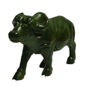 If you want a nice decoration piece that looks like a buffalo, look no further as Giftwrap offers an ideal buffalo sized decoration piece. Shaped in the form of a buffalo, the decoration piece is ideal for placing in your homes, whether in the lounge or drawing rooms. On the other hand, what adds to the legitimacy of the buffalo is that it is stone carved and it measures 90mm.