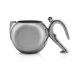 Stainless steel milk jug in the classic Man design