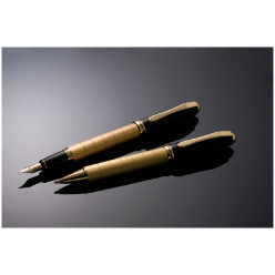 Classic gold trim pen set with ball pen and fountain pen. Supplied in a black gift box with white lining