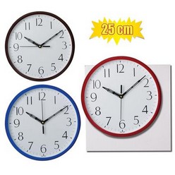 The Clock Wall Pl Round is the perfect clock for your house office or just your desk.