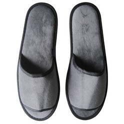 If you want a nice pair and set of slippers, Giftwrap offers the dark grey velvet slippers with an open toe. Comfortable and easy to wear, these slippers are incredible for wearing them in homes. The slippers are available in dark grey color and their size measures 28.5 cm. Overall, for someone who needs something comfortable to wear around the house, these slippers might be the best choice for they are affordable and accessible.