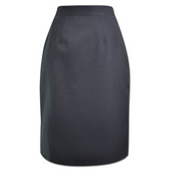 Didi skirt - 60cm, mini matt - 100% polyester, front darts, semi-elasticated waist, fully lined and concealed back zip, back vent pleat for ease of movement