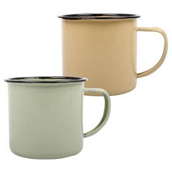 Have a drink or just a good smelling cup of coffee with the Enamel Cream/Green