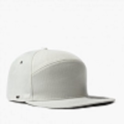 Fashion 6 snapback with its horizontal front panels, it is unique and sophisticated with metal eyelets and double row poly snapback