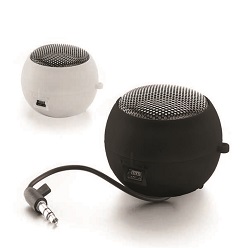 USB connector speaker