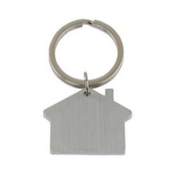 Metal key ring with divot tool and ball marker in a gift box