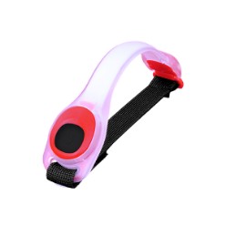 Stay visible and safe with this super bright armband - perfect for those early morning runs or for any night-time activity. Its features include an adjustable armband with light and reflector, providing security for runners in low-light environments. Lighting features include both steady and flashing light options.