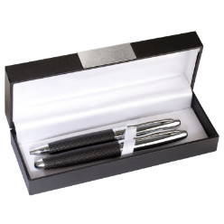 M/Pen set consisting of a roller ball and a ball pen in a gift box.