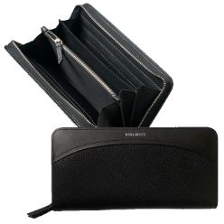 The Embrun travel purse from NINA RICCI is a beautiful zipped wallet that offers you a lot of space to store your credit cards, coins and bank notes. The subtly grained leather and delicate superposition with smooth leather edges