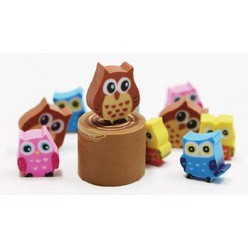 Mistakes, rub them away! Don't worry about pencil marks anymore with these charming owl erasers. Add a bit of fun to school, work or home, with these erasers. Great for erasing homework or sketches, this owl does it all. 