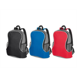 Polyester back pack with padded shoulder straps and 2 mesh side pockets