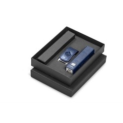 Think Michelangelo, Raphael, Botticelli?Rejuvenate your brand with the Renaissance Collection! The Renaissance Three Gift Set includes a Renaissance Memory Stick & Oakridge 2200mAh Power Bank. Presented in an elegant black box. presentation box