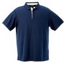 Strarus golf shirt: 190g 65/35 poly cotton fabric, two-piece knitted collar, supplied with a loose pocket, placket detail