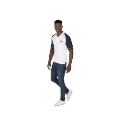 180 g/m² / 100% cotton single jersey knit, 1x1 flat knit rib collar with tipping, Contrast colour neck tape, Three button placket, Tone-on-tone logo buttons, Raglan sleeves, White piping at sleeve hem, Side slits