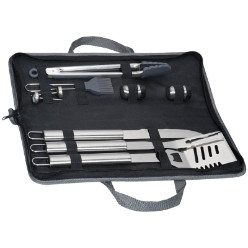 Packed in a 600D nylon carry bag. The set includes a spatula with a serrated edge. a fork. a knife. barbecue tongs. salt and pepper shaker. silicone basting brush as well as a thermometer for chicken and steak.